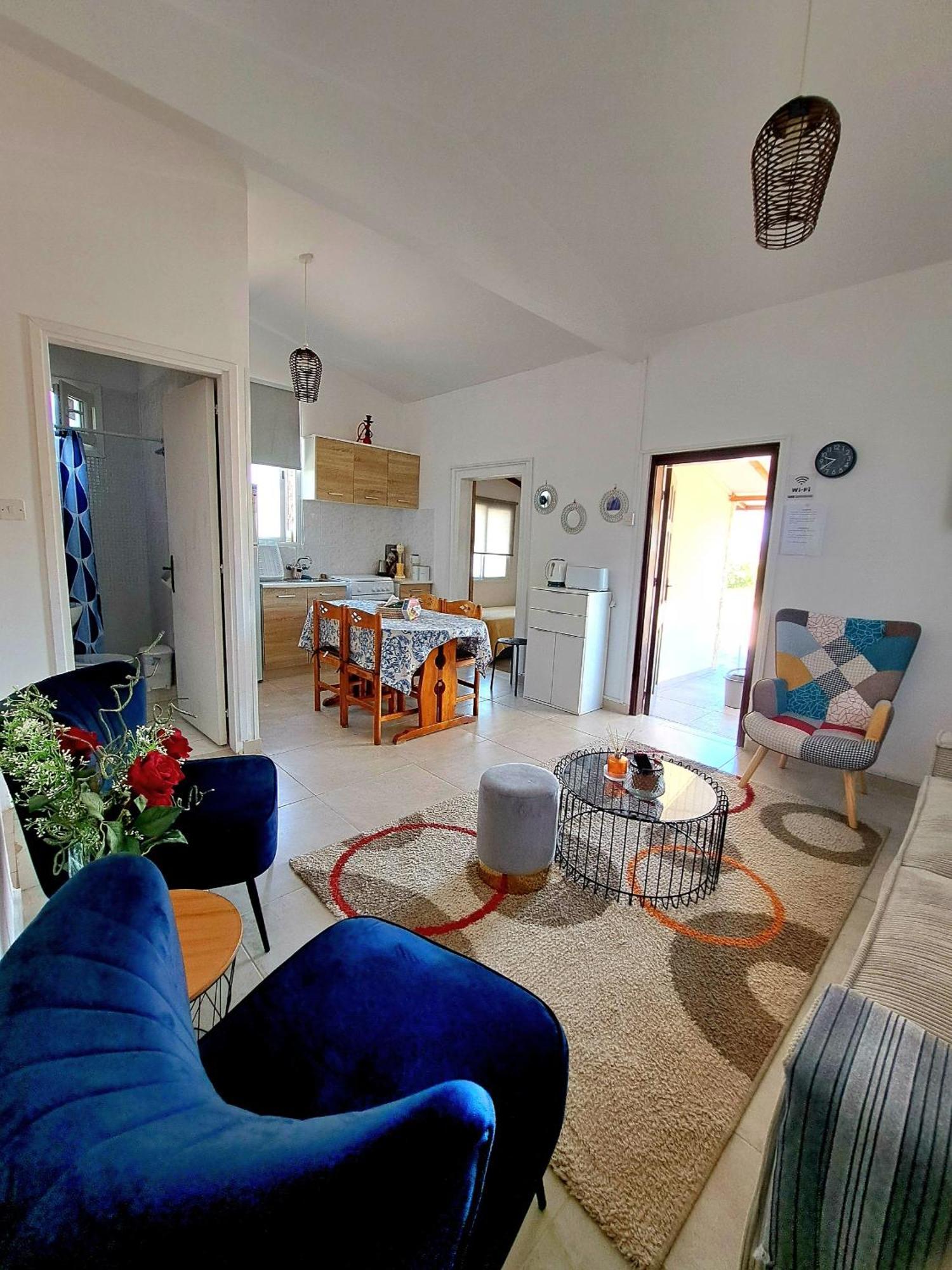 Andria Villa Peristerona  ภายนอก รูปภาพ